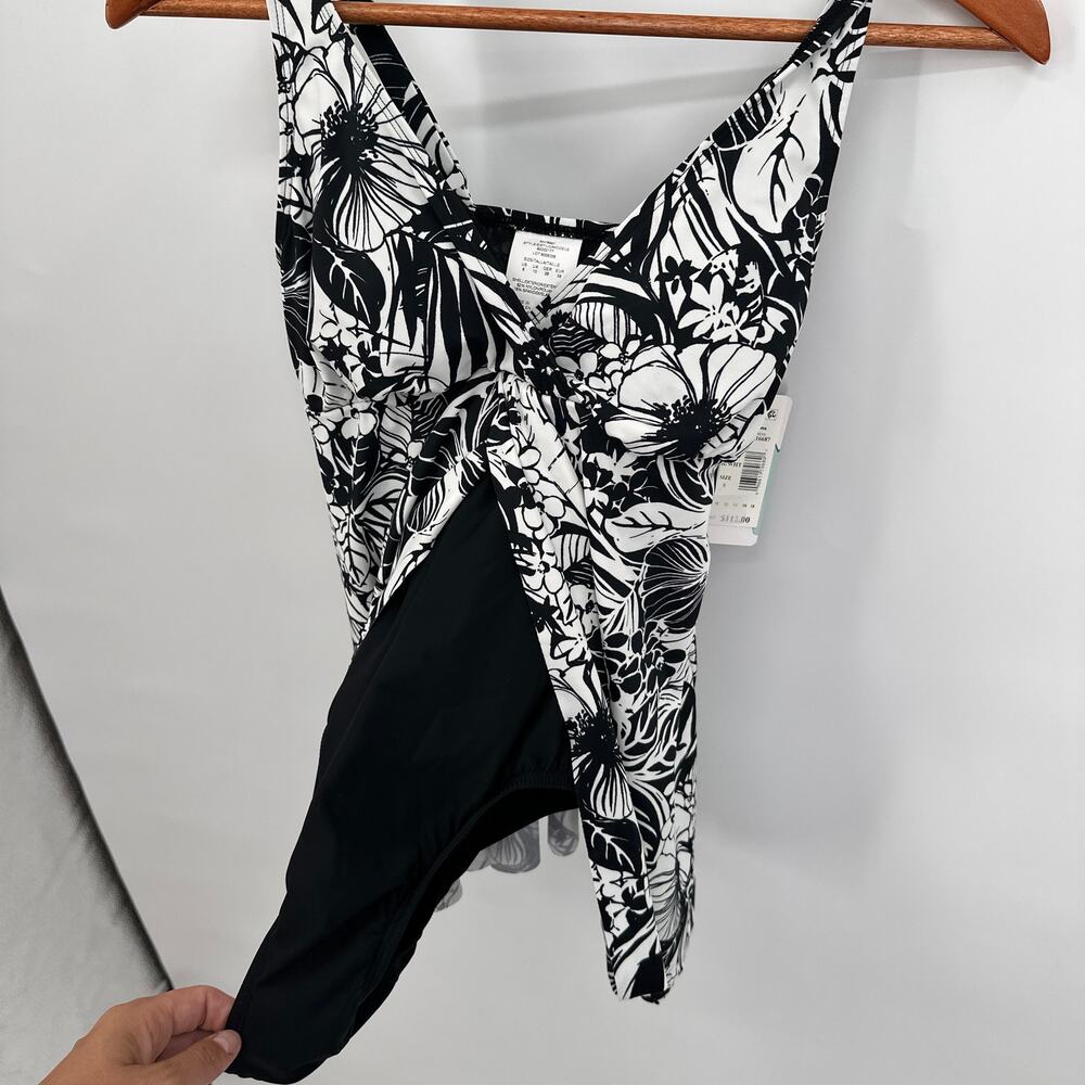 Swim Solutions NWT Flyaway Swim Dress in Black & White Print  // 8 - Picture 9 of 11